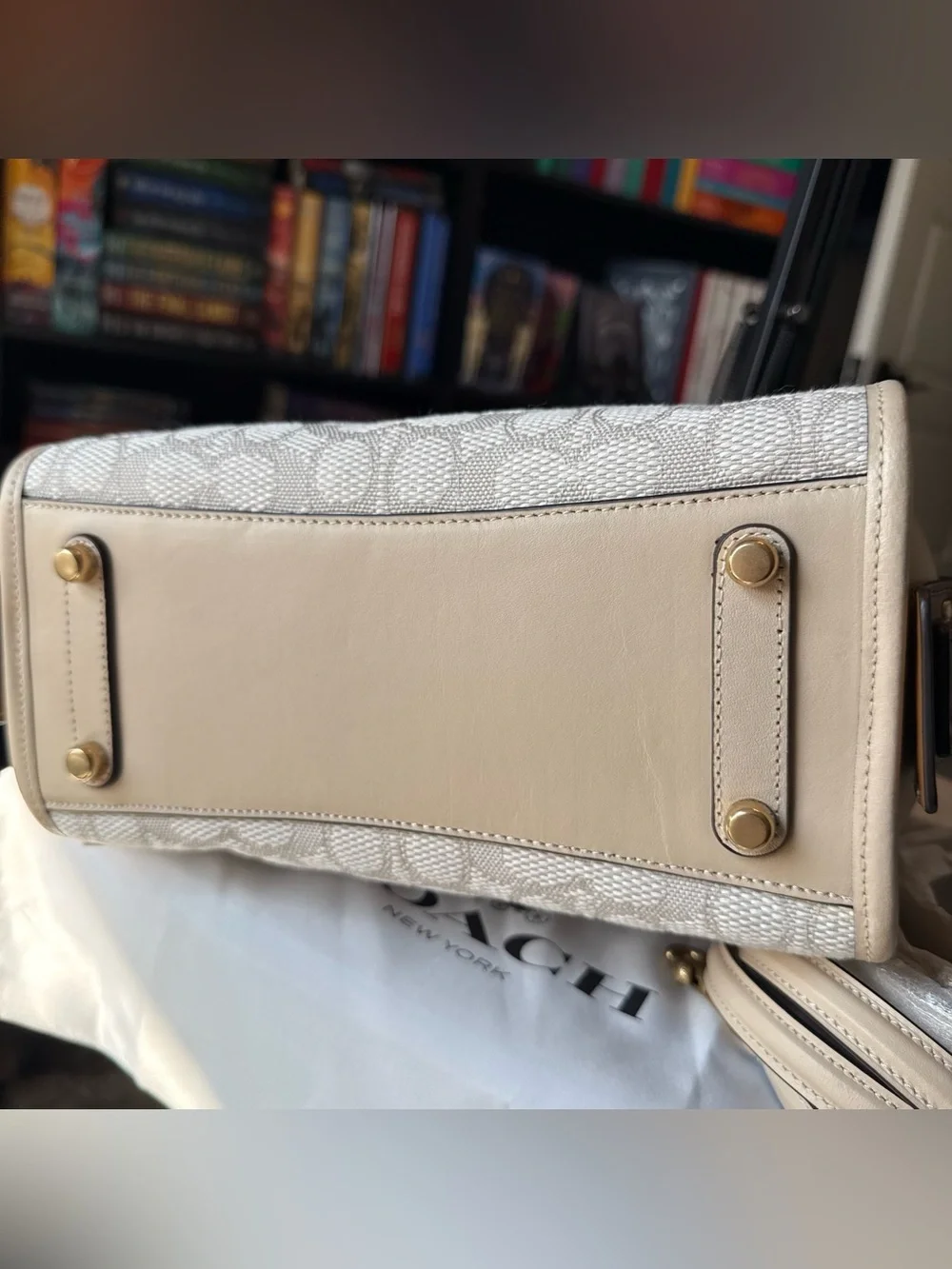 Coach Rogue 25 in Signature Canvas
